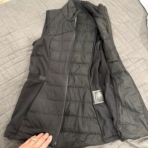 Lululemon Down Veat